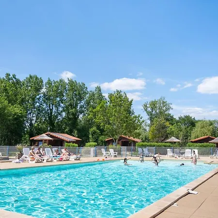 Camping Domaine Les Epinettes