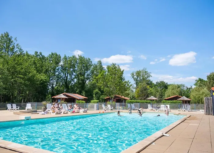 Campsite Domaine Les Epinettes