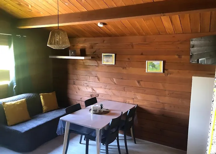 Kamp alanı Domaine Les Epinettes Saint-Gervais (Vendee)