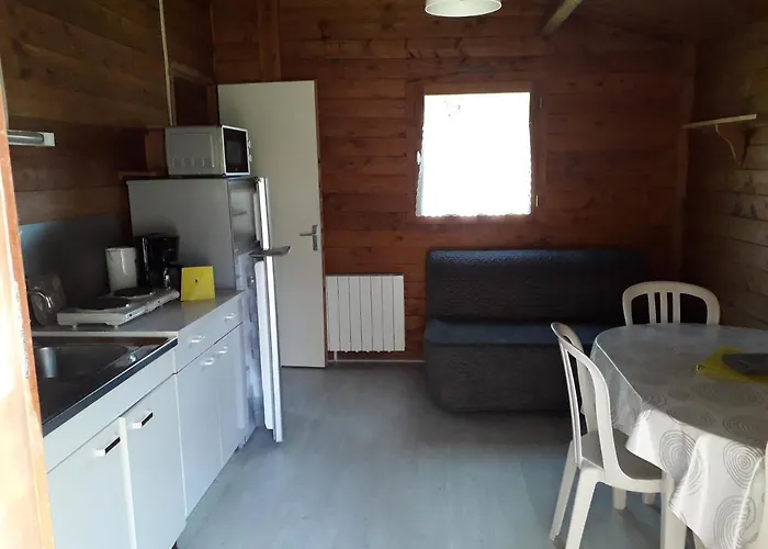 Campsite Domaine Les Epinettes *